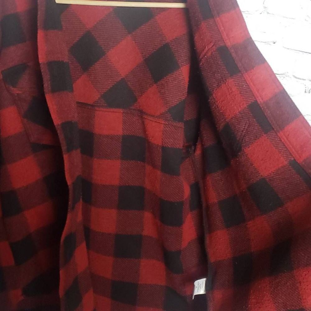 Terra‎ & Sky Red and Black Plaid Button Up Jacket - Picture 16 of 16